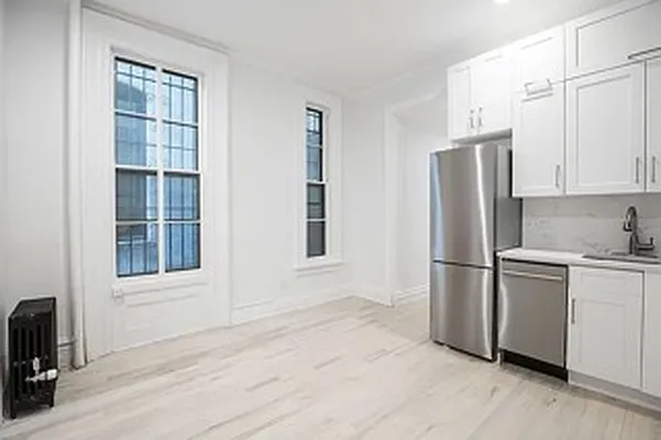 Rented by Grand Town Listings | media 2
