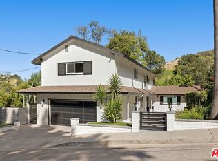 3430 Loadstone Dr, Sherman Oaks, CA 91403