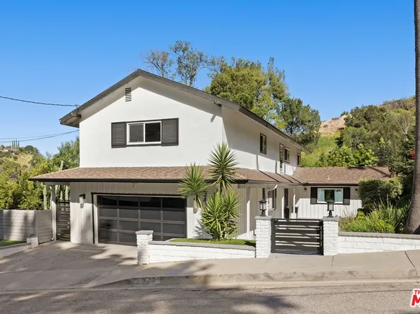 3430 Loadstone Dr, Sherman Oaks, CA 91403