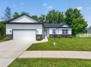 26909 Marshall Dr N, South Bend, IN 46628
