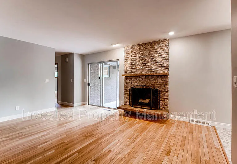 220 Hopi Pl — Photo 3