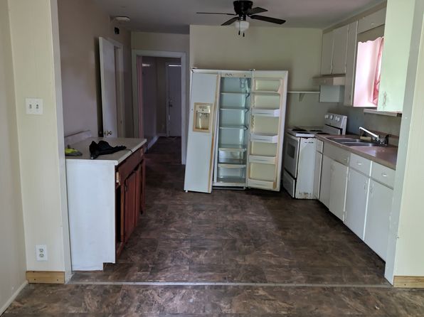 3105 N Twin City Hwy