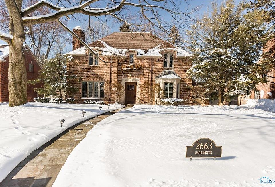 1st image of 2663 Barrington Dr