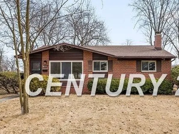 2424 Bock Rd, Saginaw, MI 48603