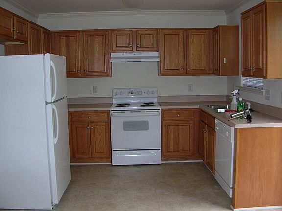Large Kitchen with appliances included.