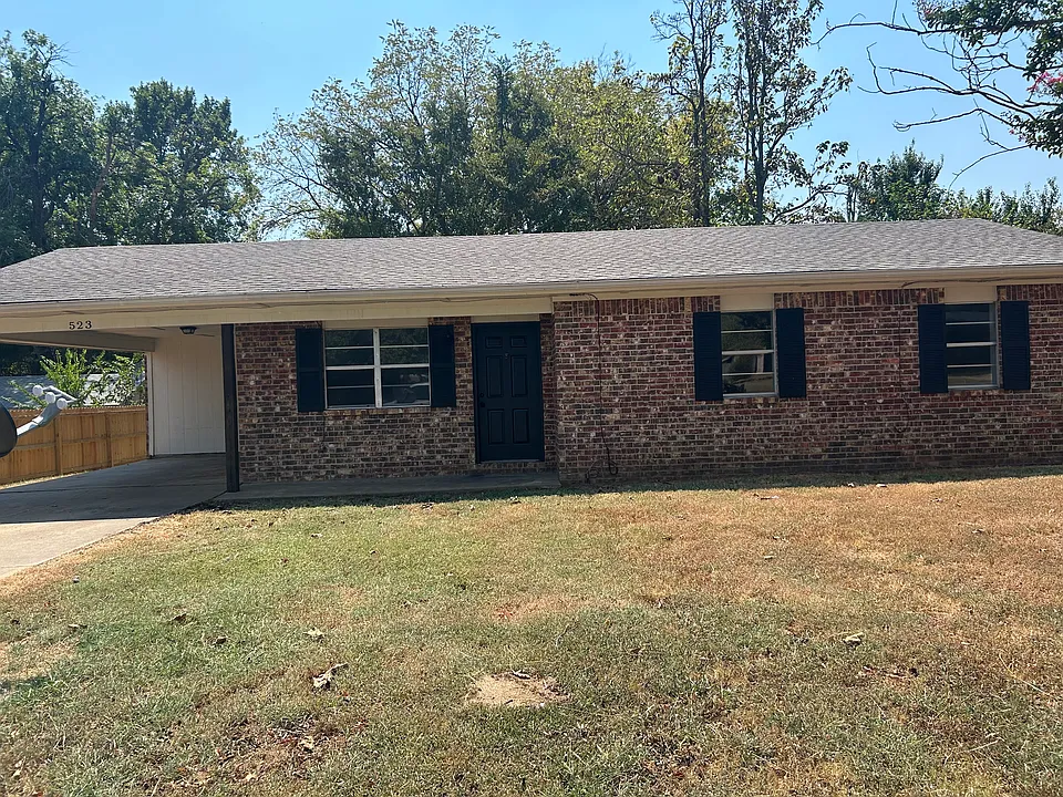 523 Wyndy Height Dr