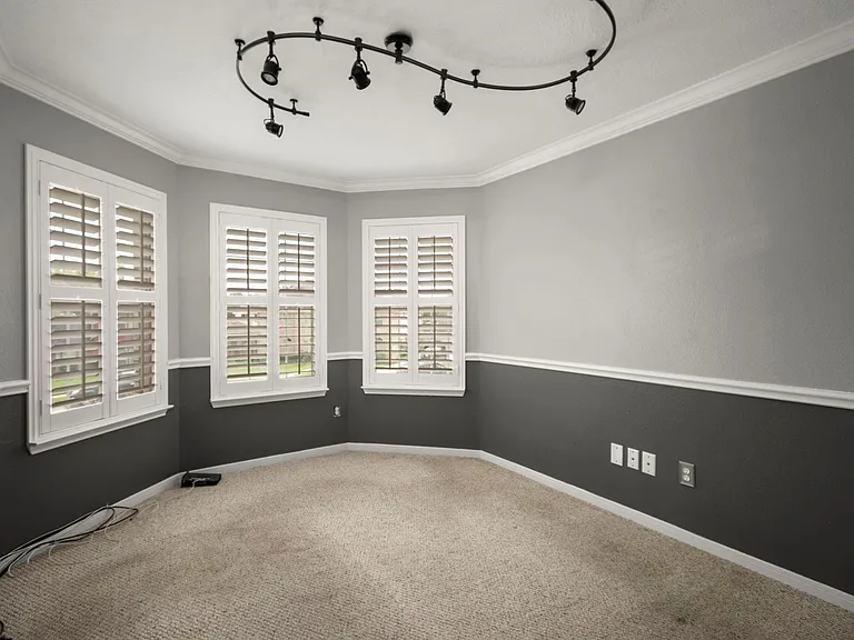 22911 Kimberwicke Ct — Photo 27