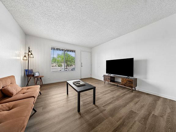 5th image of 1642 Lomaland Dr #2263