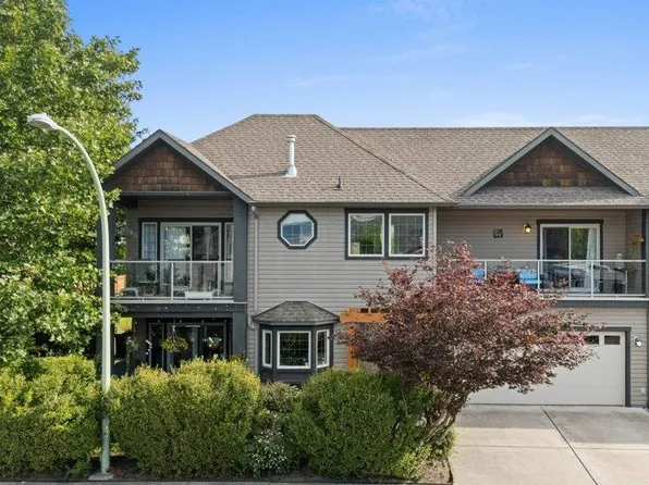 3295 Clement Rd, Lake Country, BC V4V 2M5