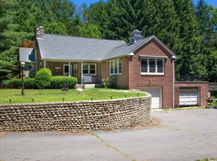 54 Roy St, Ludlow, MA 01056