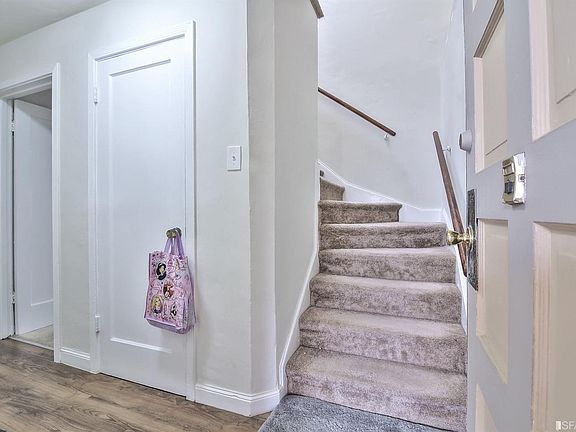 3rd image of 2058 45th Ave