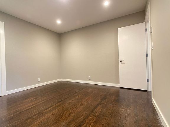5th image of 806 Fulton St #3