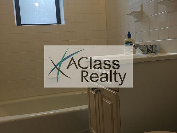 4th image of 3125 47th St #1