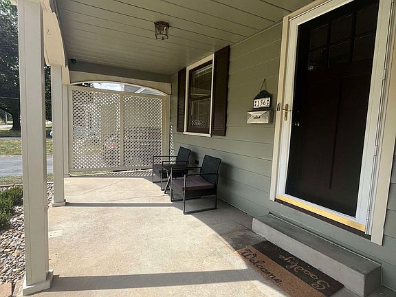2nd image of 136 Forest Park Dr