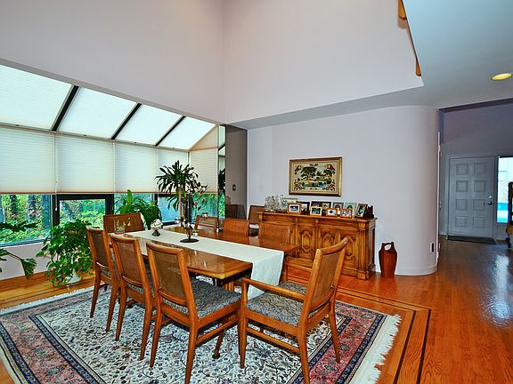 2nd image of 18 Pony Cir