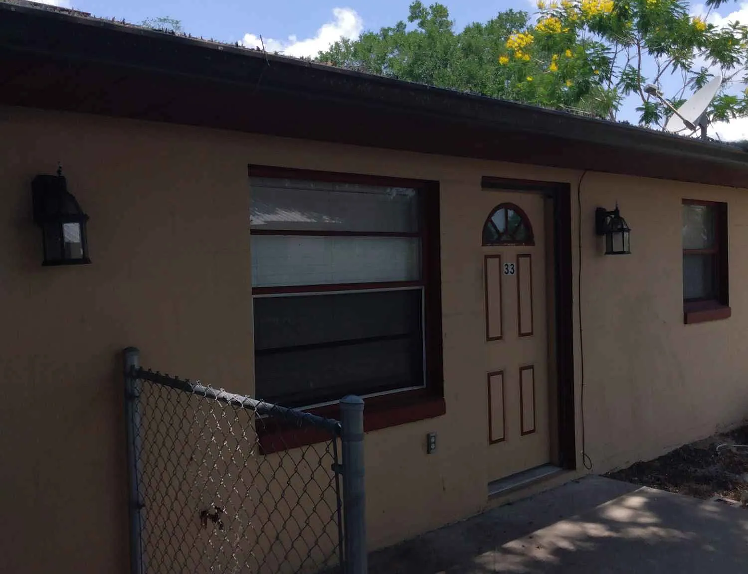 2 bed, 825 sqft, $1,150 — Photo 1