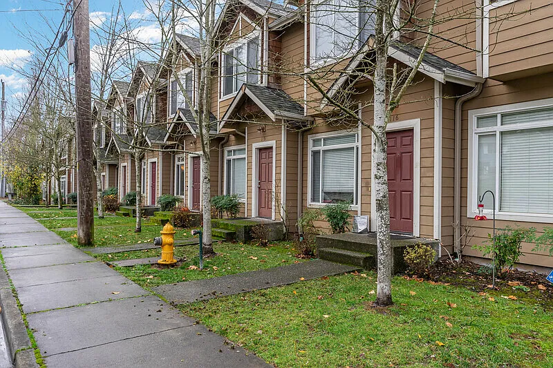 2 bed, 2.5 bath, 1000 sqft, $2,575 — Photo 1