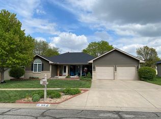 213 Pine Ridge Dr, Salina, KS 67401