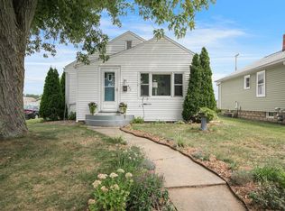 632 W Marion St, Mishawaka, IN 46545