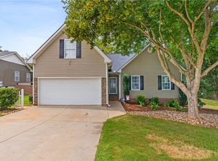127 Ashwood Ln, Anderson, SC 29625