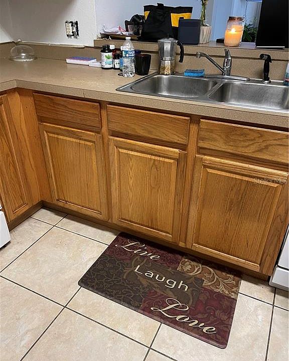 2nd image of 443 Home Grove Dr