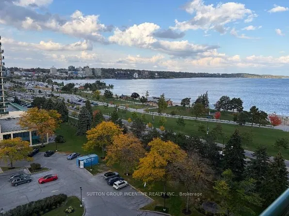 75 Ellen St #1105, Barrie, ON L4N 7R6
