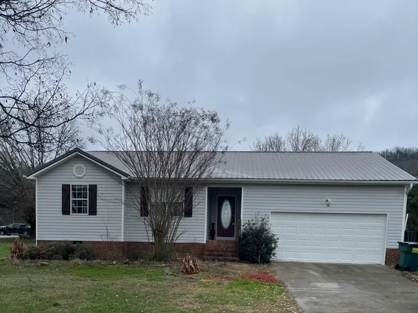 15 Brutis Dr, Rock Spring, GA 30739