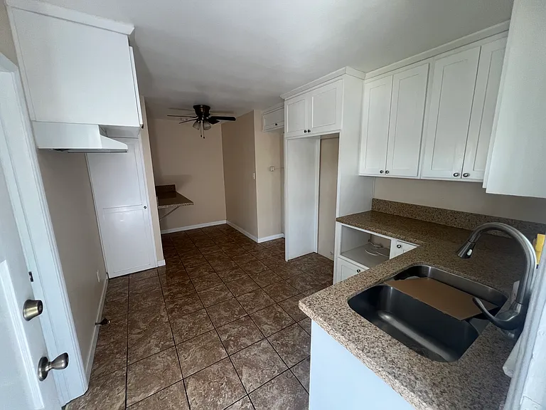 6015 Alamo Ave #1 — Photo 4