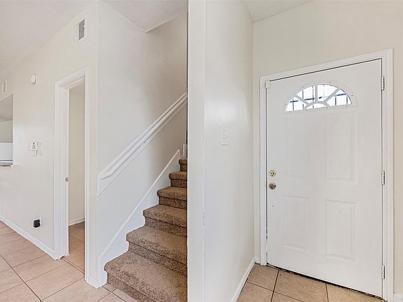 3rd image of 4515 Perry St Unit B