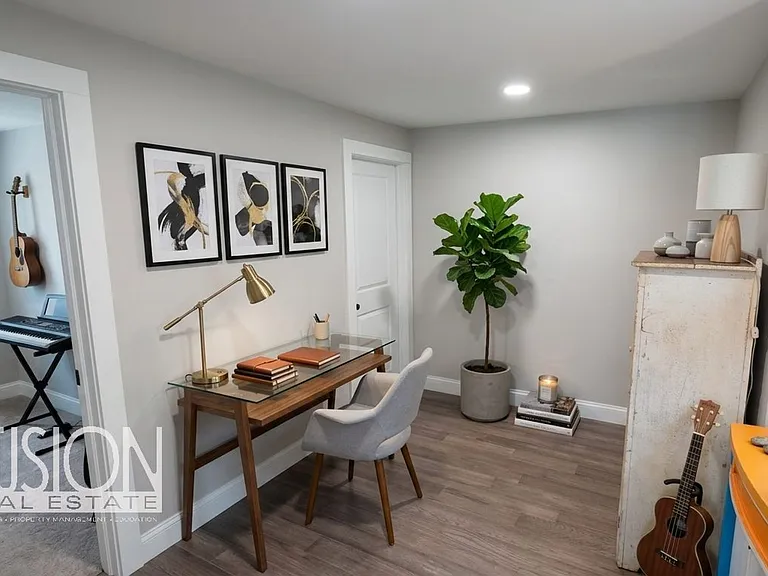 282 Ethan Allen Pkwy #1 — Photo 38