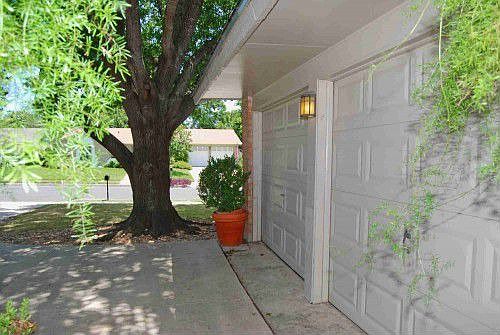4th image of 4255 Greystone Dr