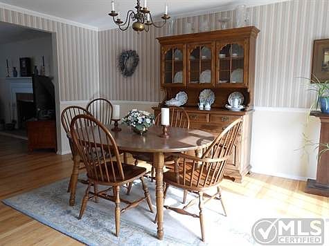 5th image of 9 Balsam Dr