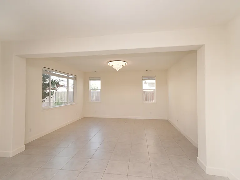 9727 Belville Dr — Photo 7