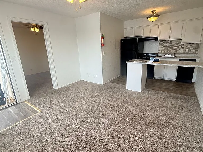 Alderview Apartments — Photo 12
