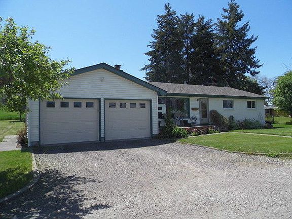 2nd image of 96 Hillcrest Ln
