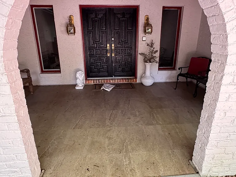 2540 Entrada Dr — Photo 2