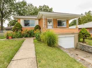 5957 Fawnridge Ct, Cincinnati, OH 45239