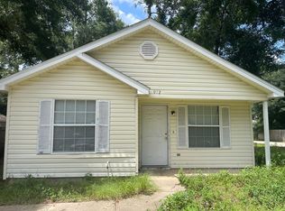 912 Crossway Rd, Tallahassee, FL 32305