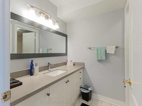 5th image of 6 Leonard St Unit 35