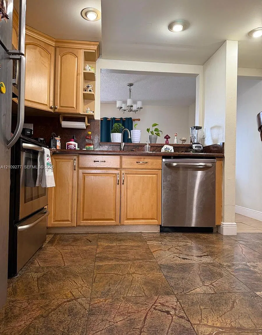 Villa Venezia Condo Ph Vi — Photo 4
