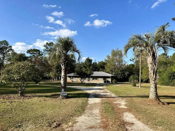 88 Windham Way, Defuniak Springs, FL 32433