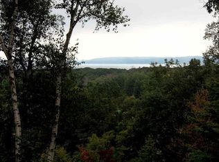 Crystal Downs Dr, Frankfort, MI 49635