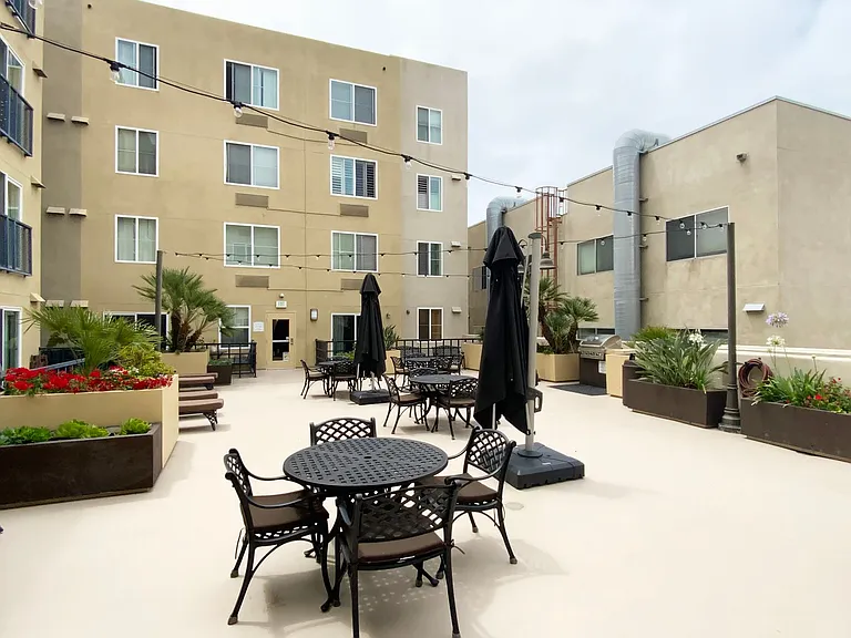 1970 Columbia St #315 — Photo 15
