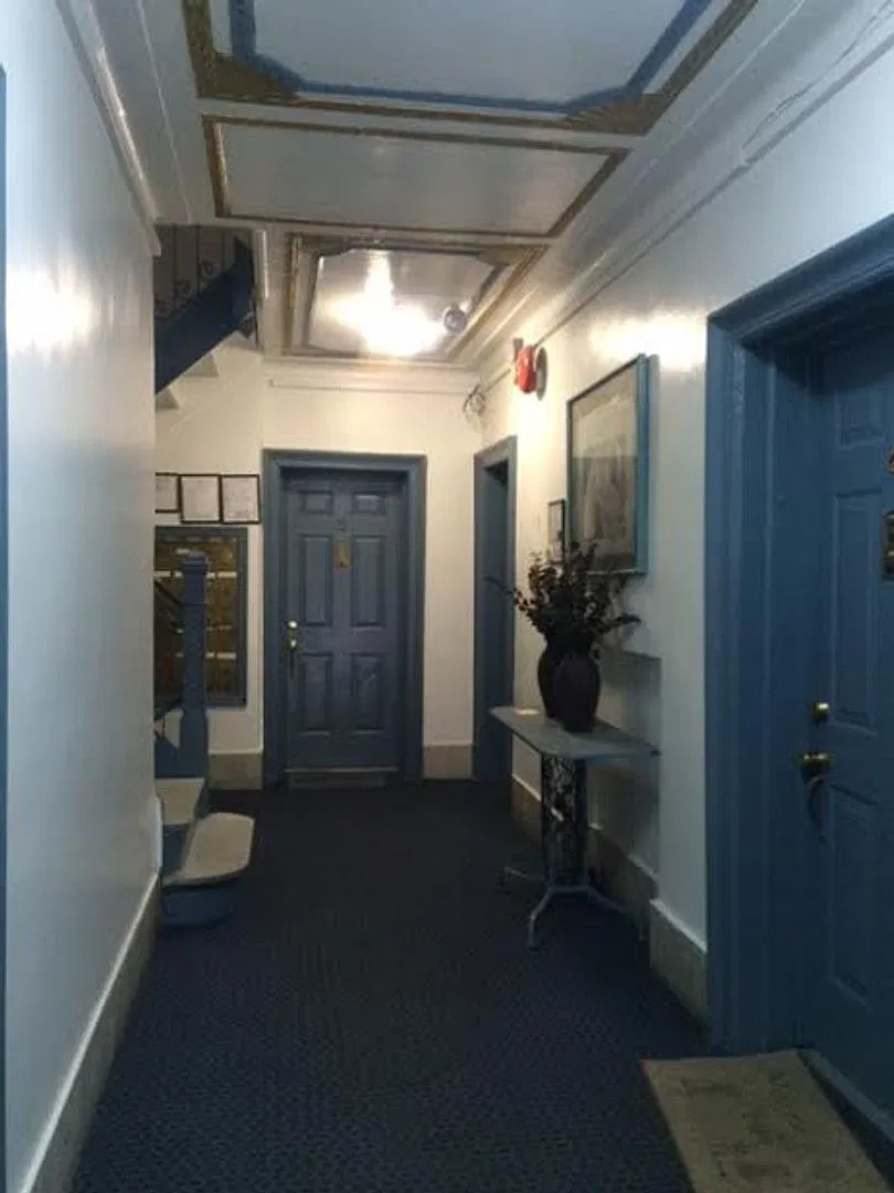 3695 Kennedy Boulevard — Photo 4