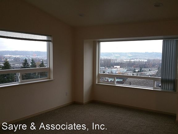 3rd image of 1114 E 29th St #B