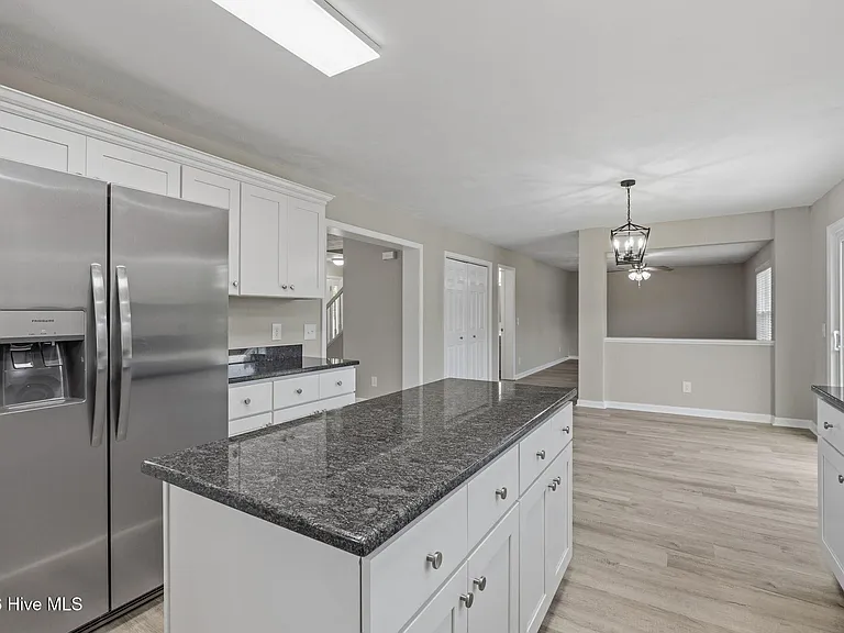 5312 Swanns Station Rd — Photo 32