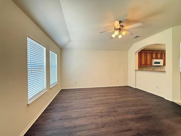 20622 Tulip Blossom Ct — Photo 12