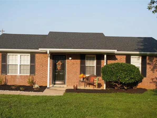 258 Countrywood Pl, Bowling Green, KY 42101