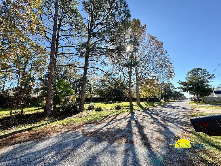 2247 Wind Trace Rd N — Photo 27