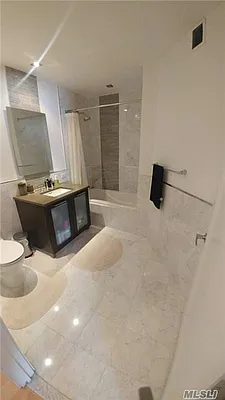 Sold by Hudson Real Estate International LLC | media 2